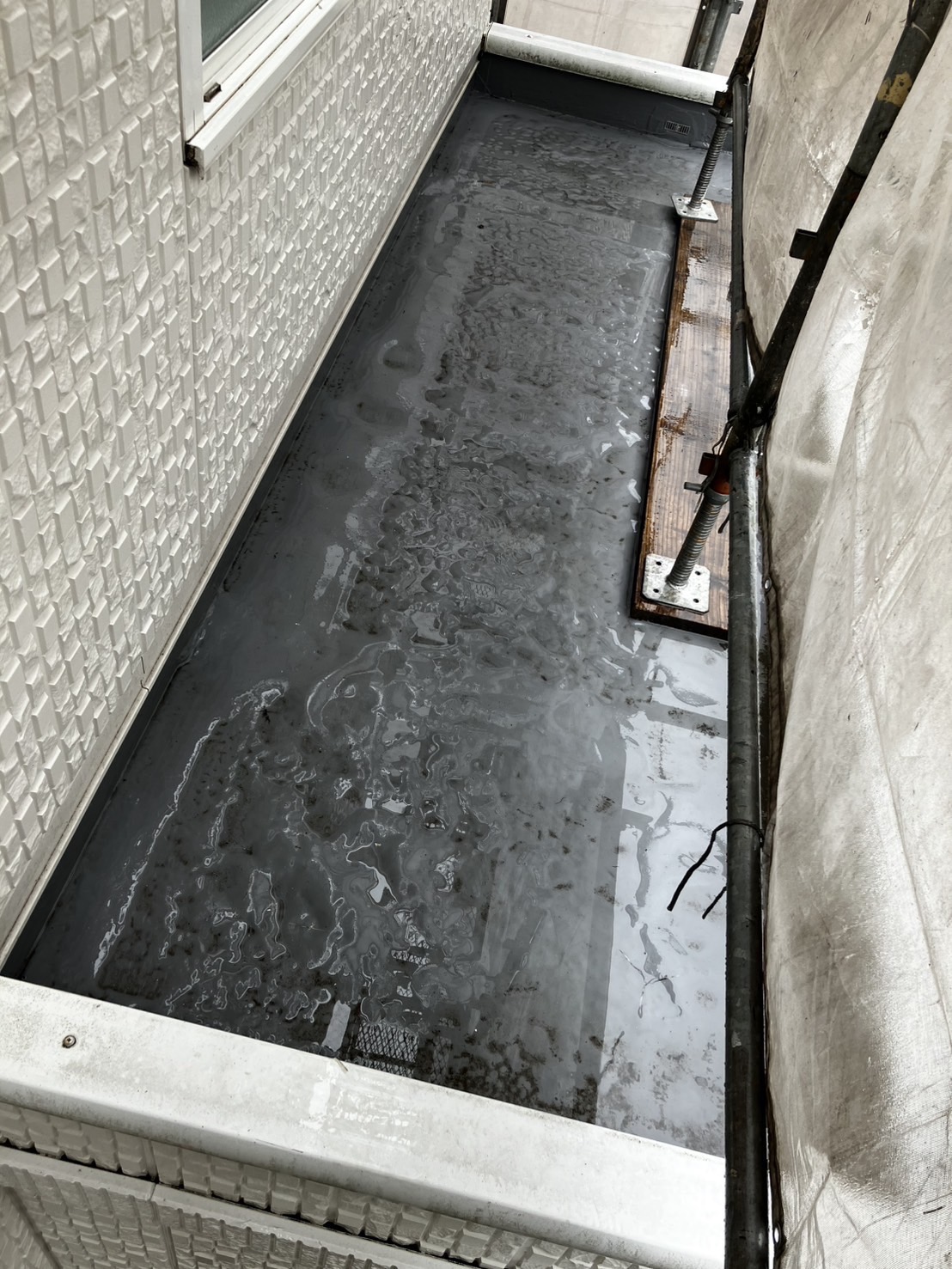 ウレタン防水膨れ