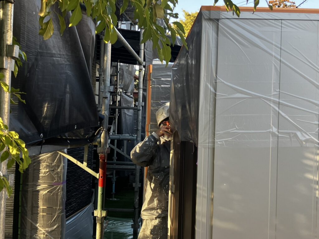 倉庫ビニール養生