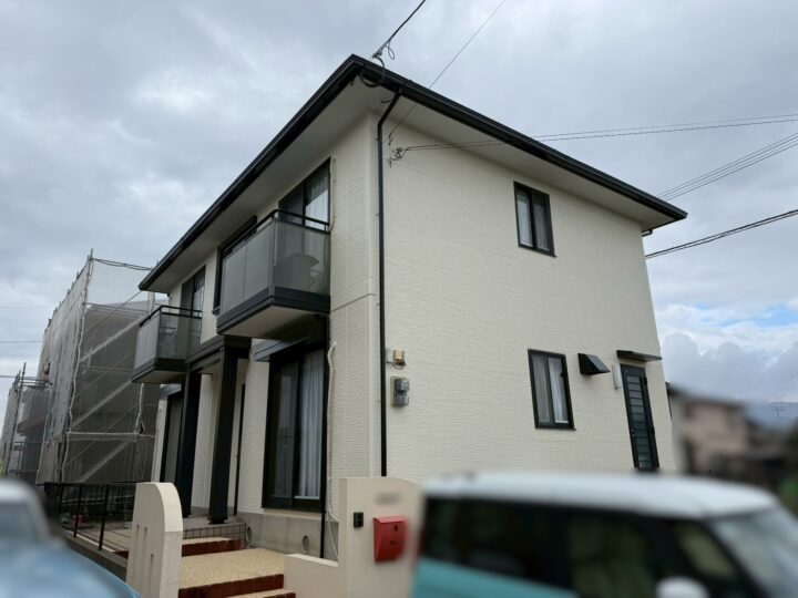 行橋市にて遮熱性無機フッ素塗料でコロニアルを屋根塗装したお客様の声