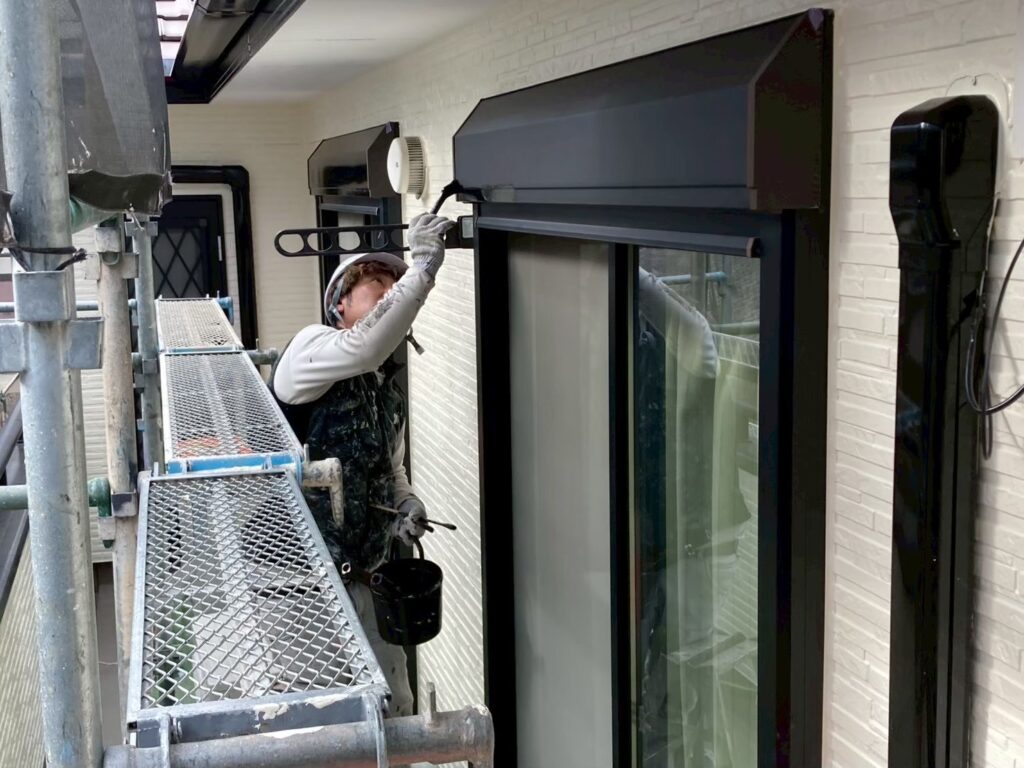 シャッターBOX塗装