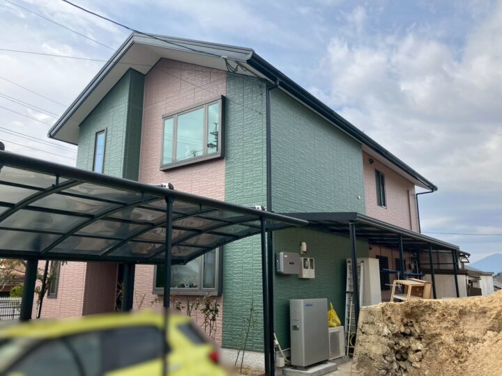 飯塚市にてサイディングに超低汚染塗料を塗り重ね外壁塗装をしたお客様の声